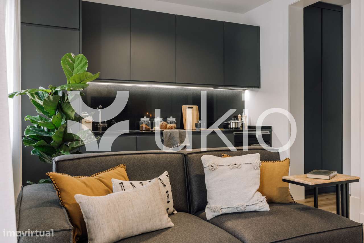 Apartamento T1 com terraço comum em Campo Pequeno - Grande imagem: 2/24