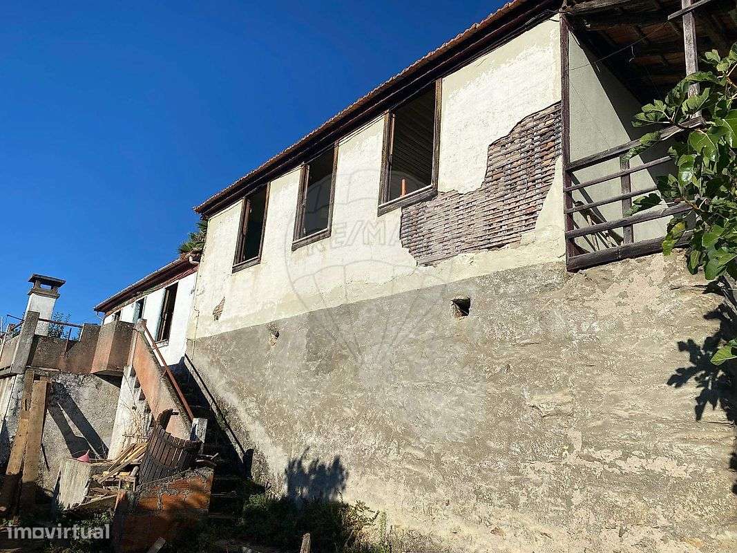 Moradia T4 para venda - Grande imagem: 2/21