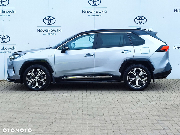 Toyota RAV4 - 5