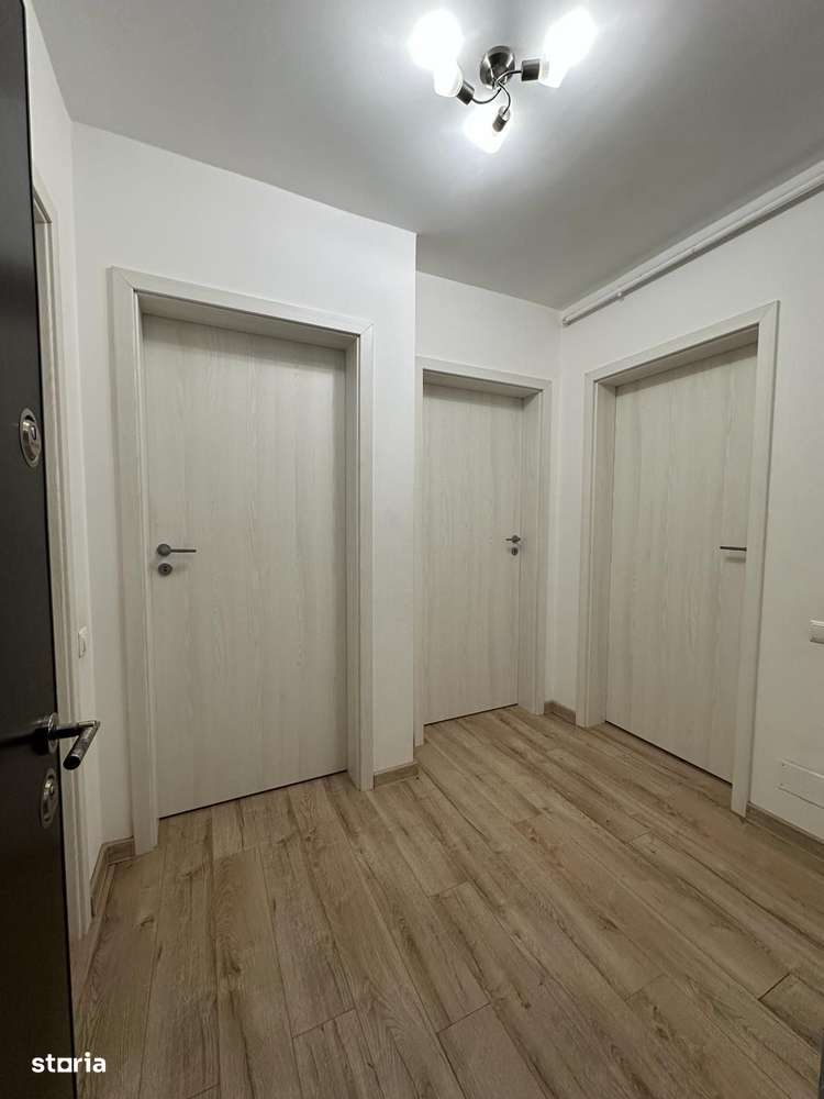3 Camere Decomandat - Metrou Aparatori - Loc Parcare inclus - Imagine principală: 4/18