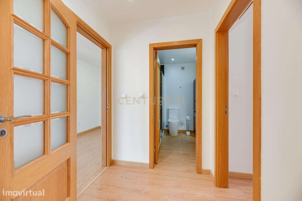 T3 moderno único na urbanização da Anta-18