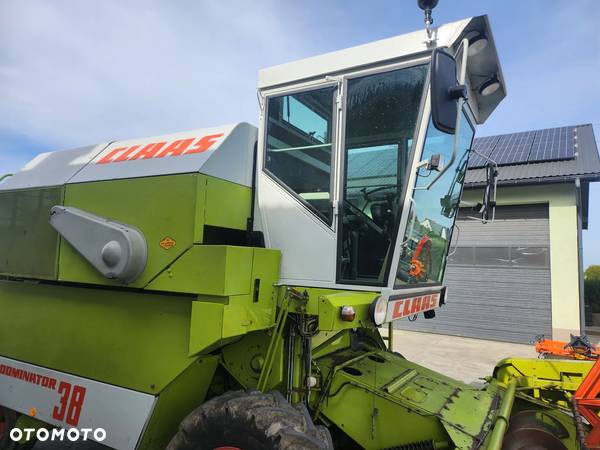 Claas Dominator 38 kombajn zbożowy - 14