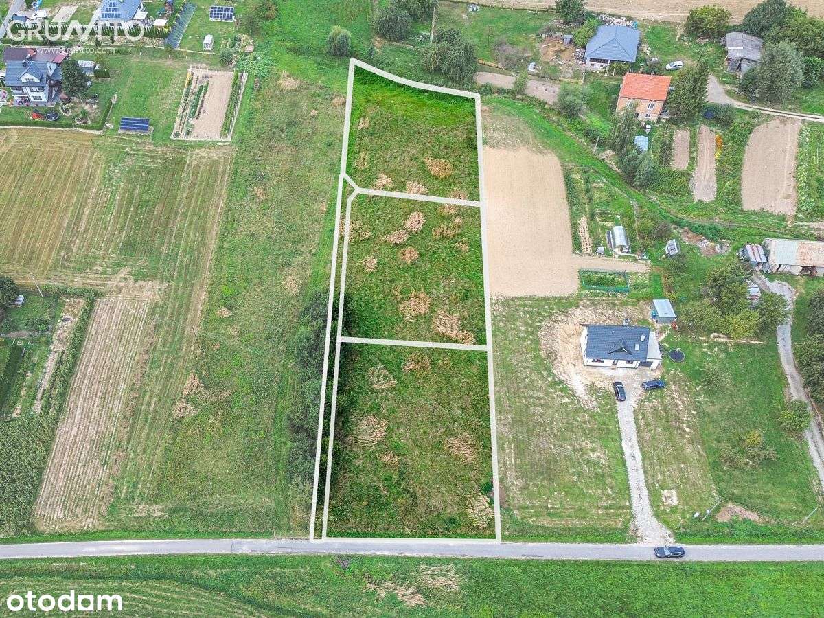 Działka 13 a  pod  Strzyżowem.-4