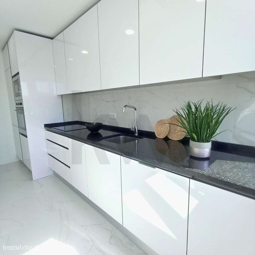 T3 remodelado em S. Domingos de Benfica - Grande imagem: 3/22