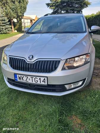 Skoda Octavia Combi 1.6 TDI (Green tec) DSG Ambition - 5