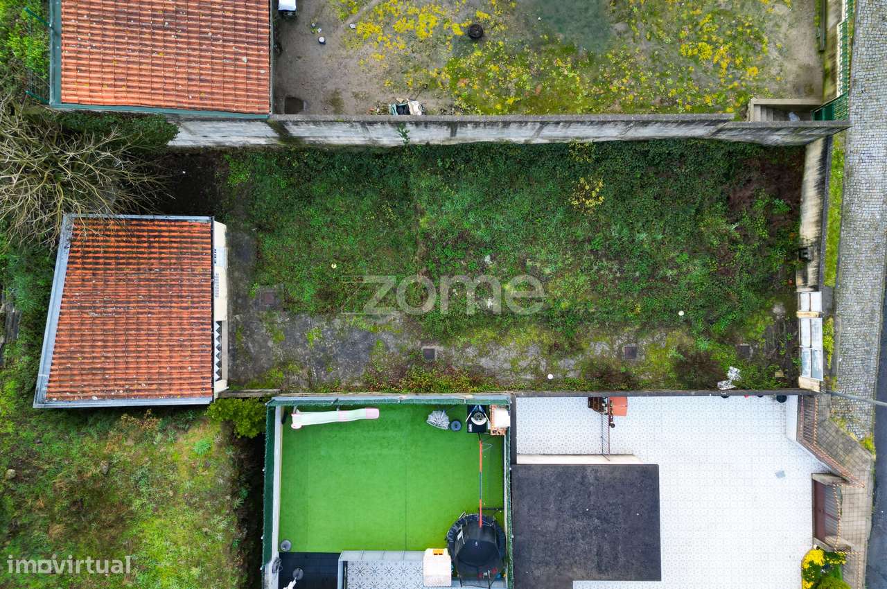 Terreno Urbano em S. Pedro da Cova-8