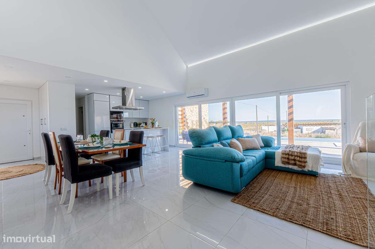 Moradia T4 + anexo T0 | Piscina Infinita | Estuário do Sado-10