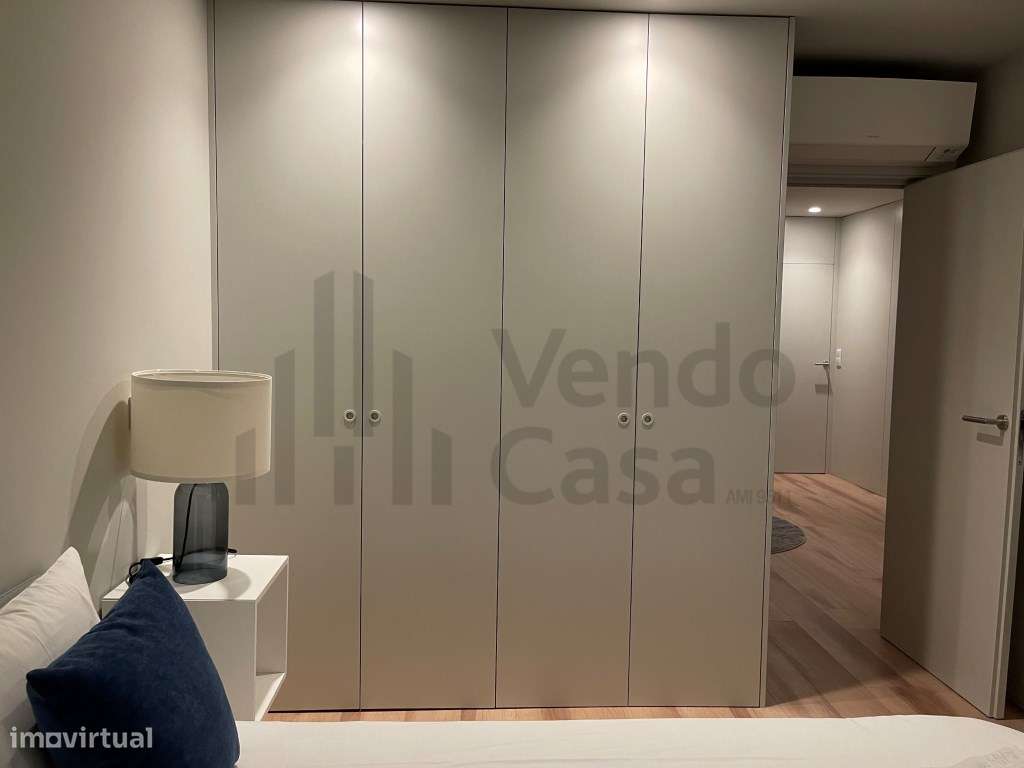 Vende-se T1 - Braga - C. Histórico-28