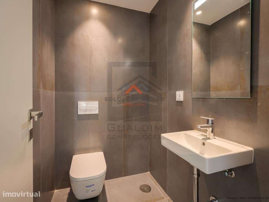 Apartamento T2+ Terraço Implex em Aveiro!-11