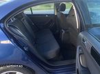 Volkswagen Jetta 1.6 TDI Highline - 20