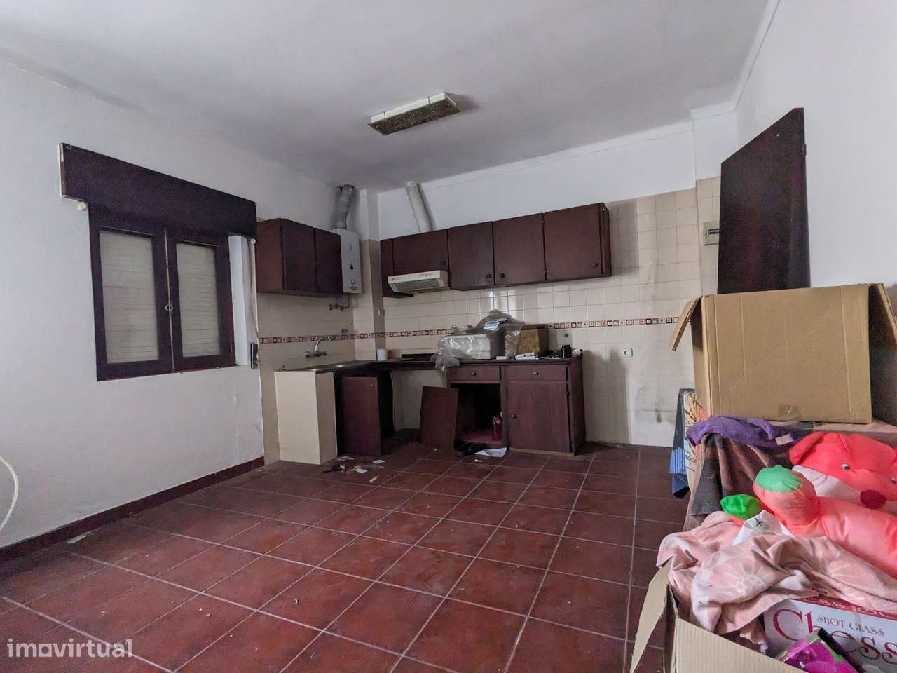 Oportunidade Comercial em Aveiras de Cima-3