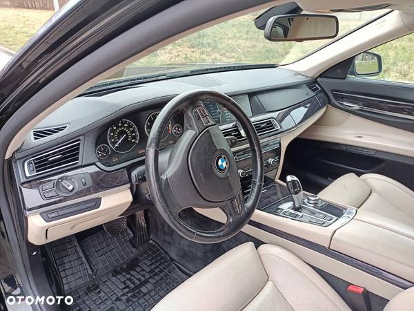 BMW Seria 7 750Li xDrive - 6