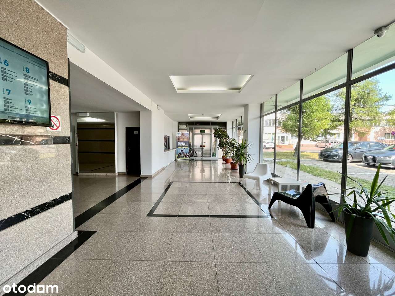 Wynajem biura 24,68 m² od zaraz w Łodzi na Teofilowie - Pełny obrazek: 4/7