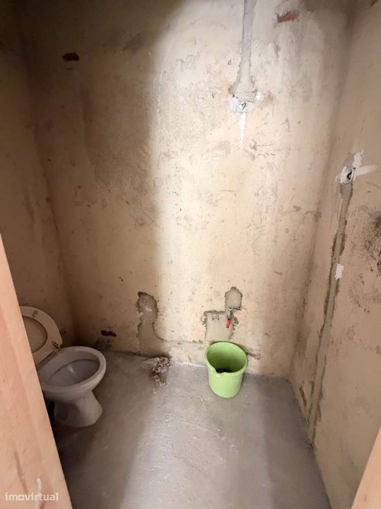 Loja para arrendar - Totalmente renovada - Grande imagem: 3/4