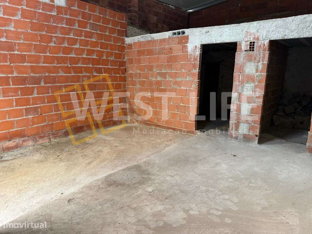 Imóvel com PROJETO APROVADO para moradia T2 - Enxara do Bispo, Mafra - Grande imagem: 4/22