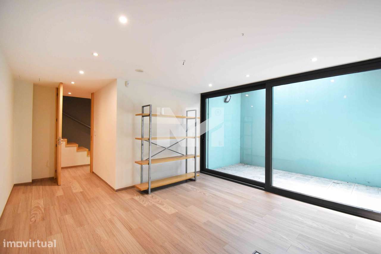 Moradia T4 | 4 Suites | Jardim | Centro | Maia-17