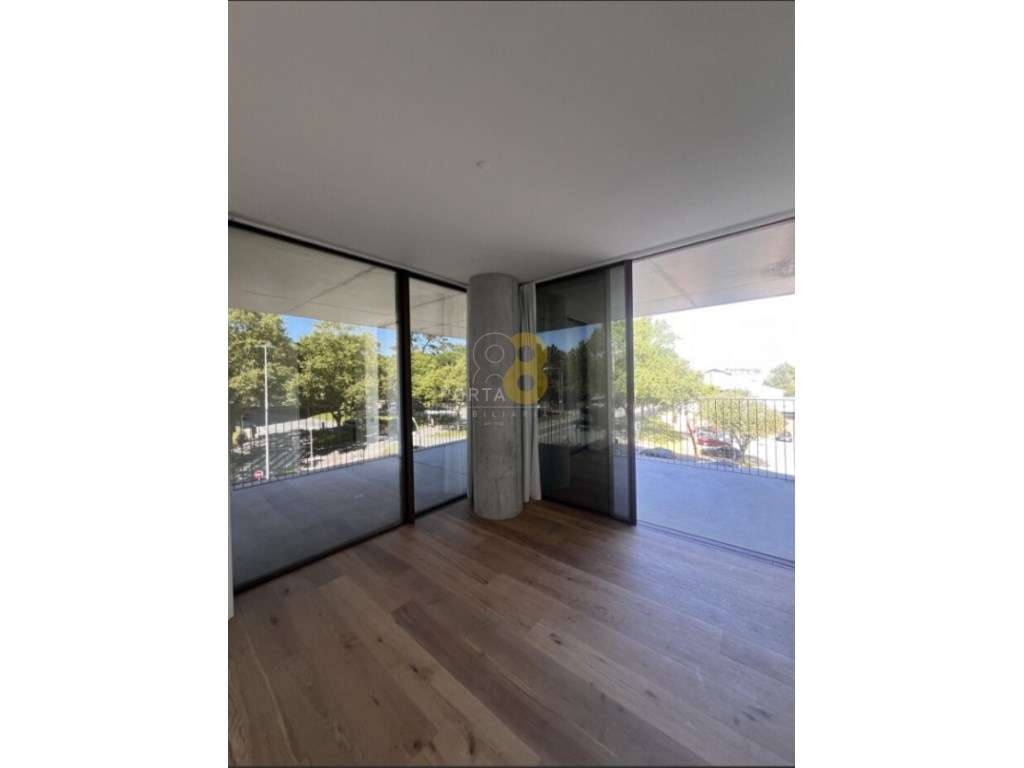Apartamento T2 com vistas de rio e mar inalteráveis-7