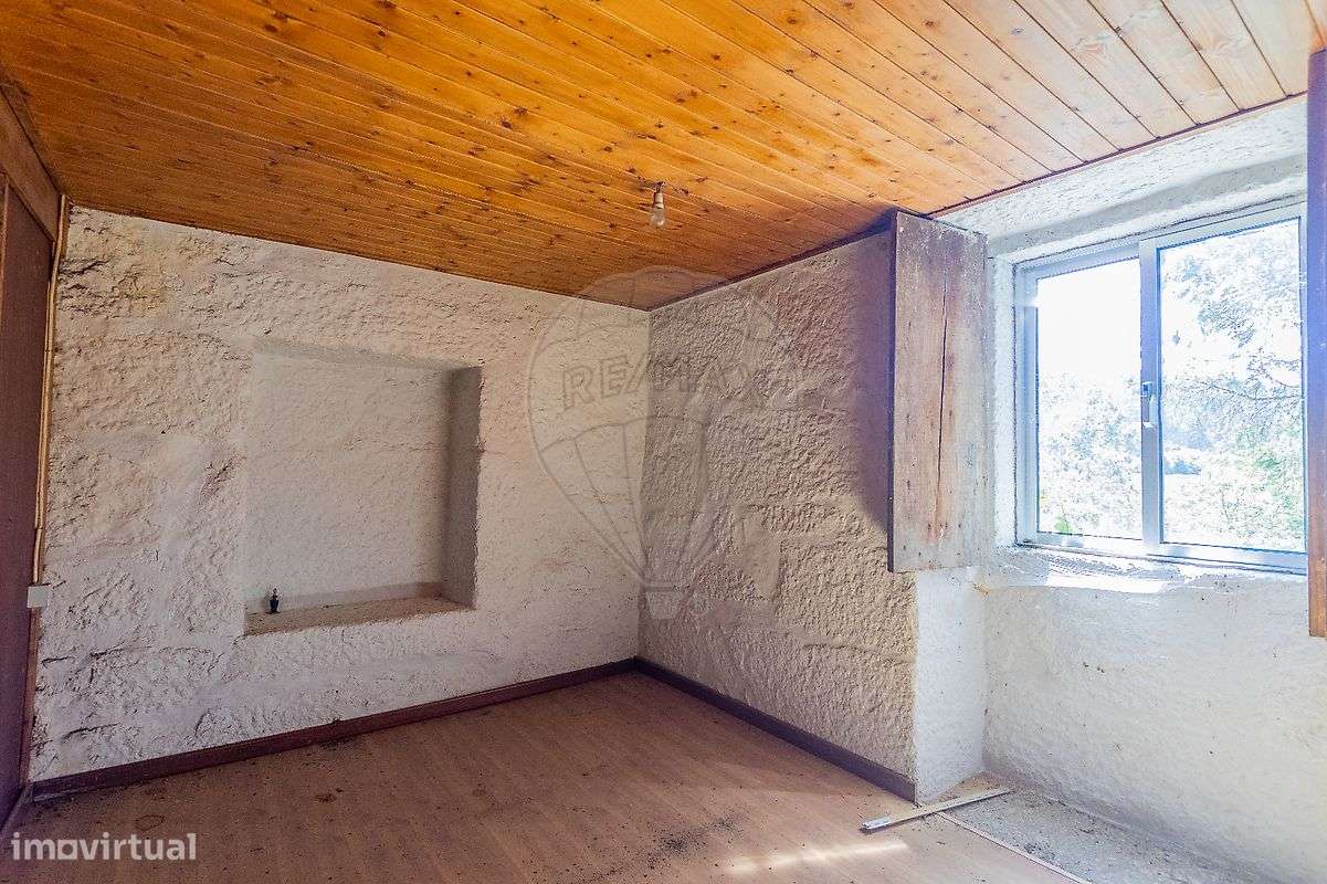 Moradia T0 para venda-8