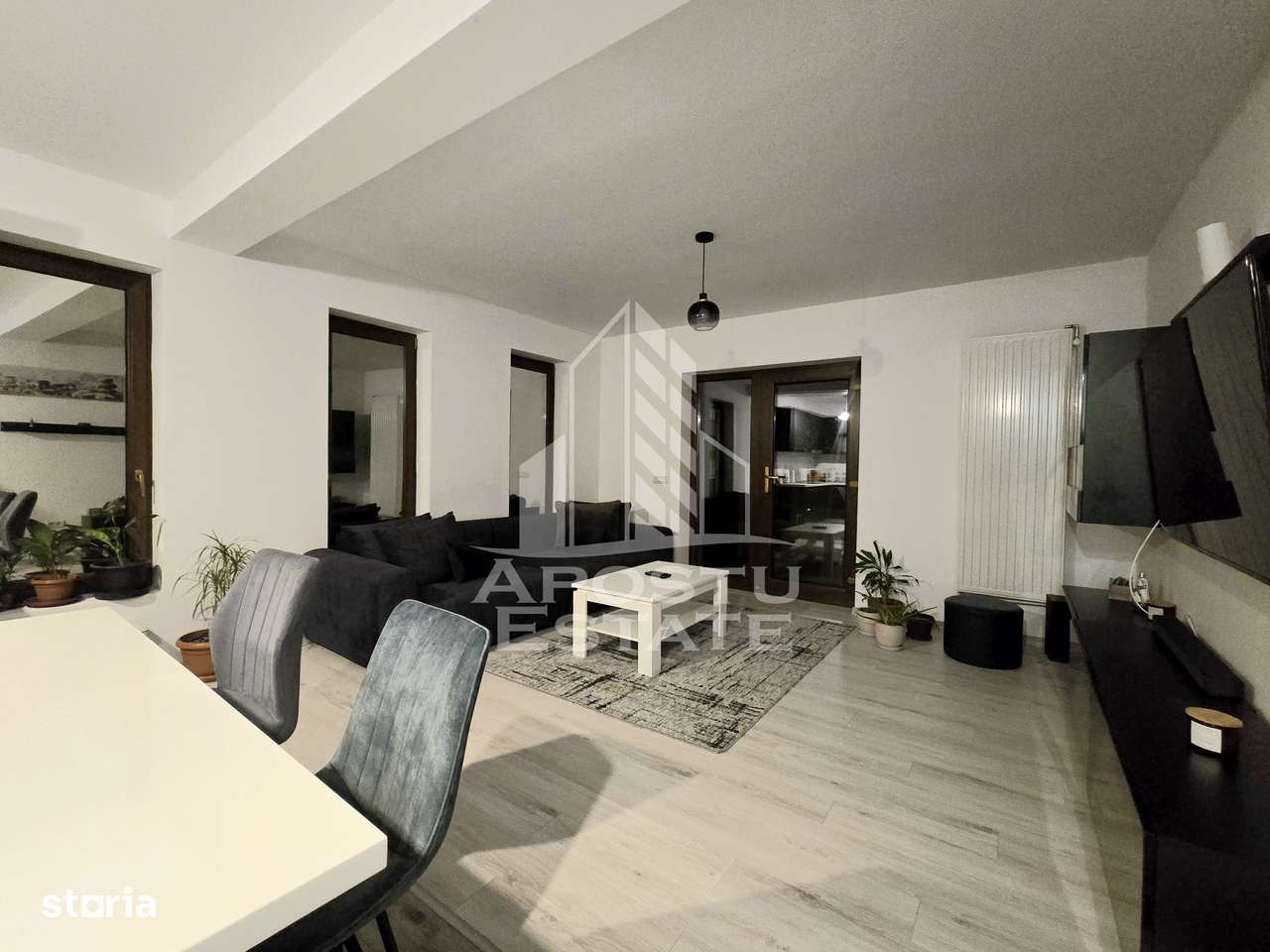 Casa individuala mobilata, pe parter, 4 camere si 2 bai,  Sag - Imagine principală: 1/16