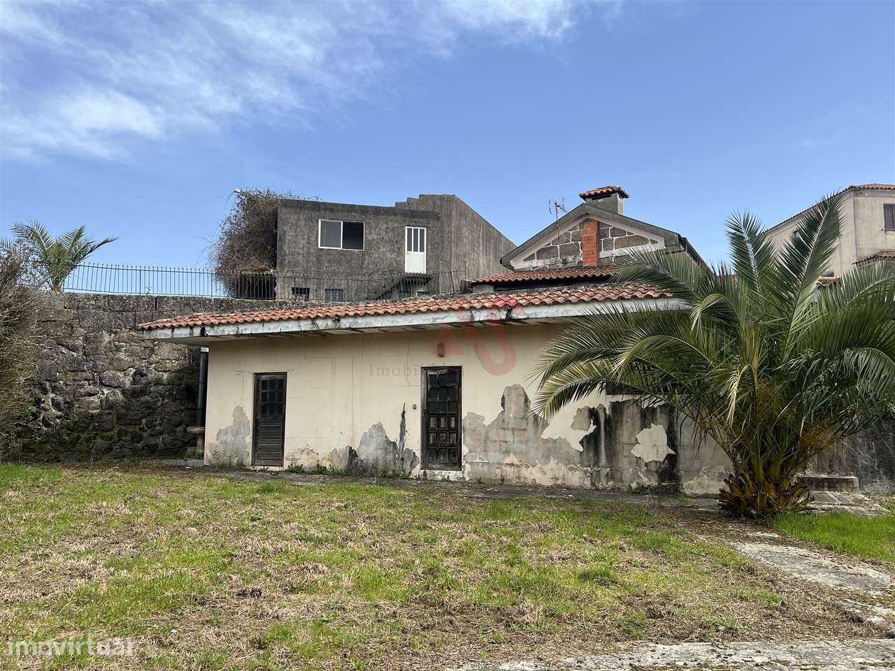 Moradia T4 com Piscina e Terreno de 2.407m² | Raimonda, Paços de Ferre-41