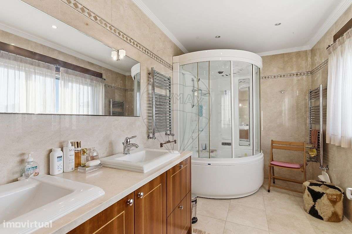 Moradia T4 para venda-21