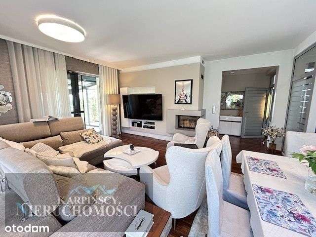 Luksusowy budynek jednorodzinny z piękną działką.-4