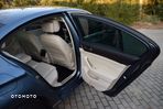 Volkswagen Passat 2.0 TDI BMT Highline DSG - 22