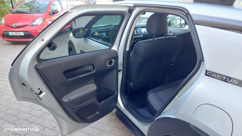 Citroën C4 Cactus 1.2 PureTech Shine - 12