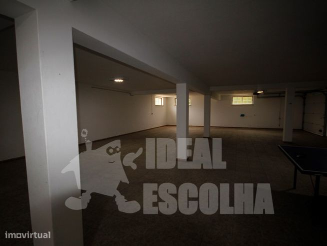 MORADIA V4 ALVOR 1200 000€-46