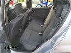 Dacia Sandero 1.6 MPI Stepway - 11