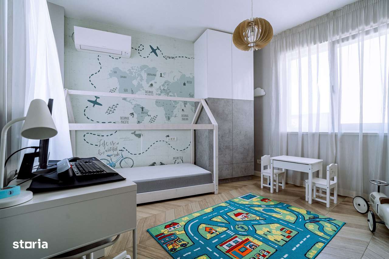 Penthouse 4 camere, ultracentral, Oradea. 800 000 E + TVA. Comision 0-18