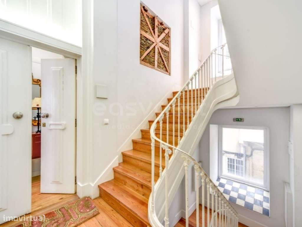 Apartamento T2 na Baixa de Lisboa-8