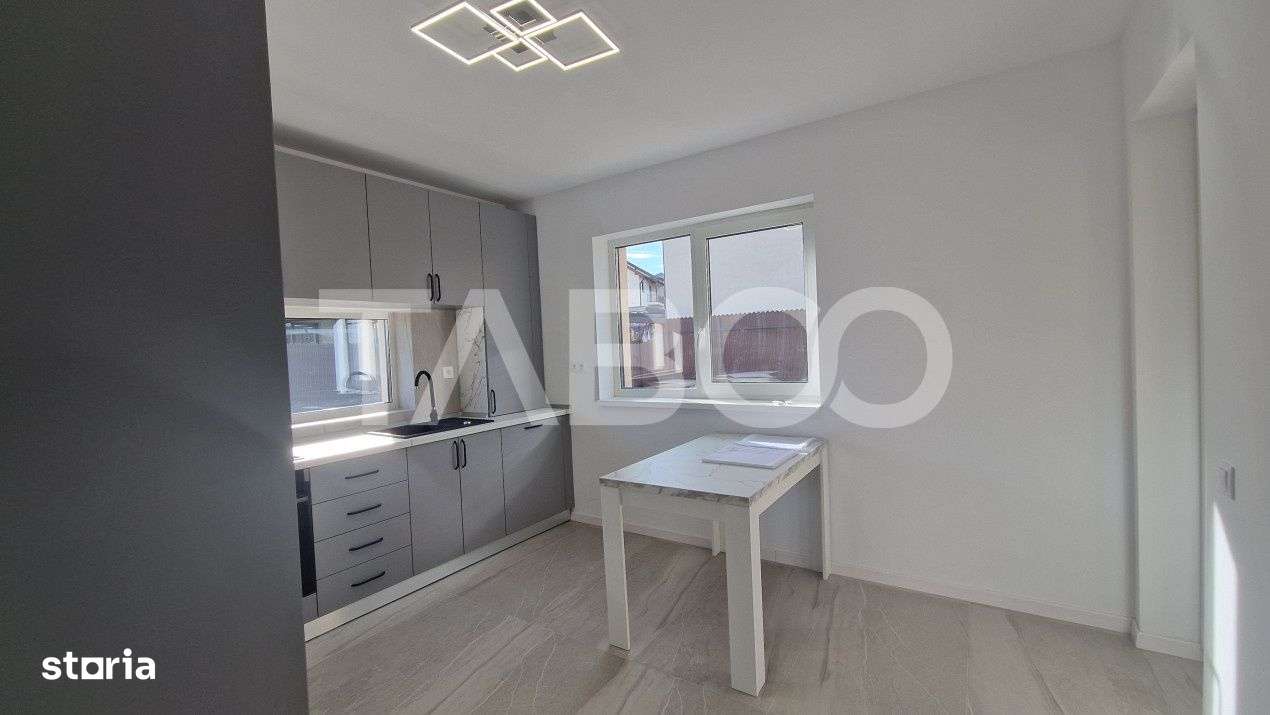 Casa moderna cu 4 camere 2 bai si curte in Selimbar zona rezidentiala - Imagine principală: 4/17