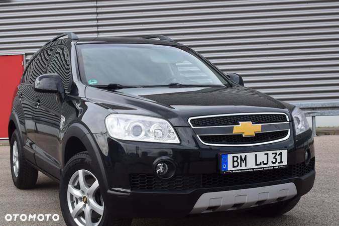 Chevrolet Captiva 2.4 2WD 7 Sitzer LS Family Edition - 1