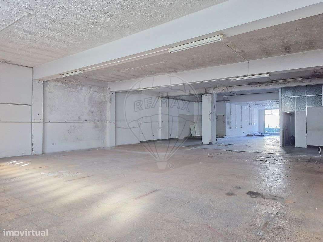 Loja  para arrendamento - Grande imagem: 3/13