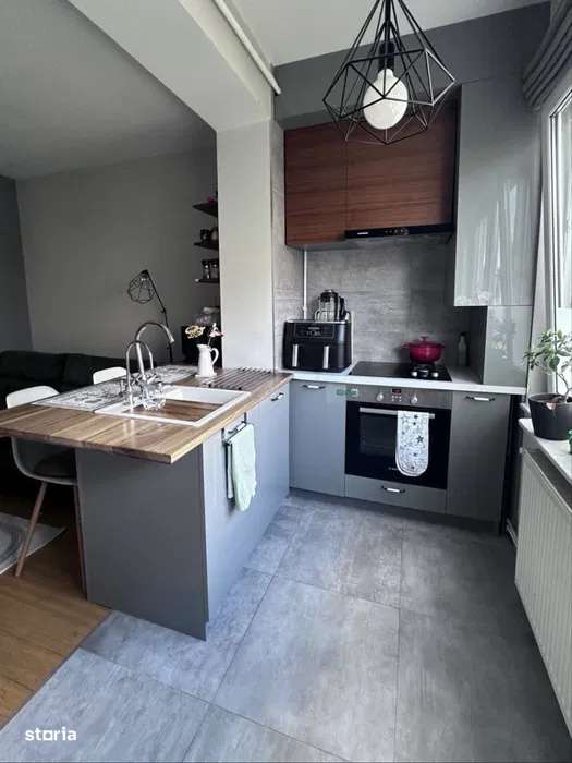 Apartament de vanzare 2 camere 49mp zona Dambul Rotund-2