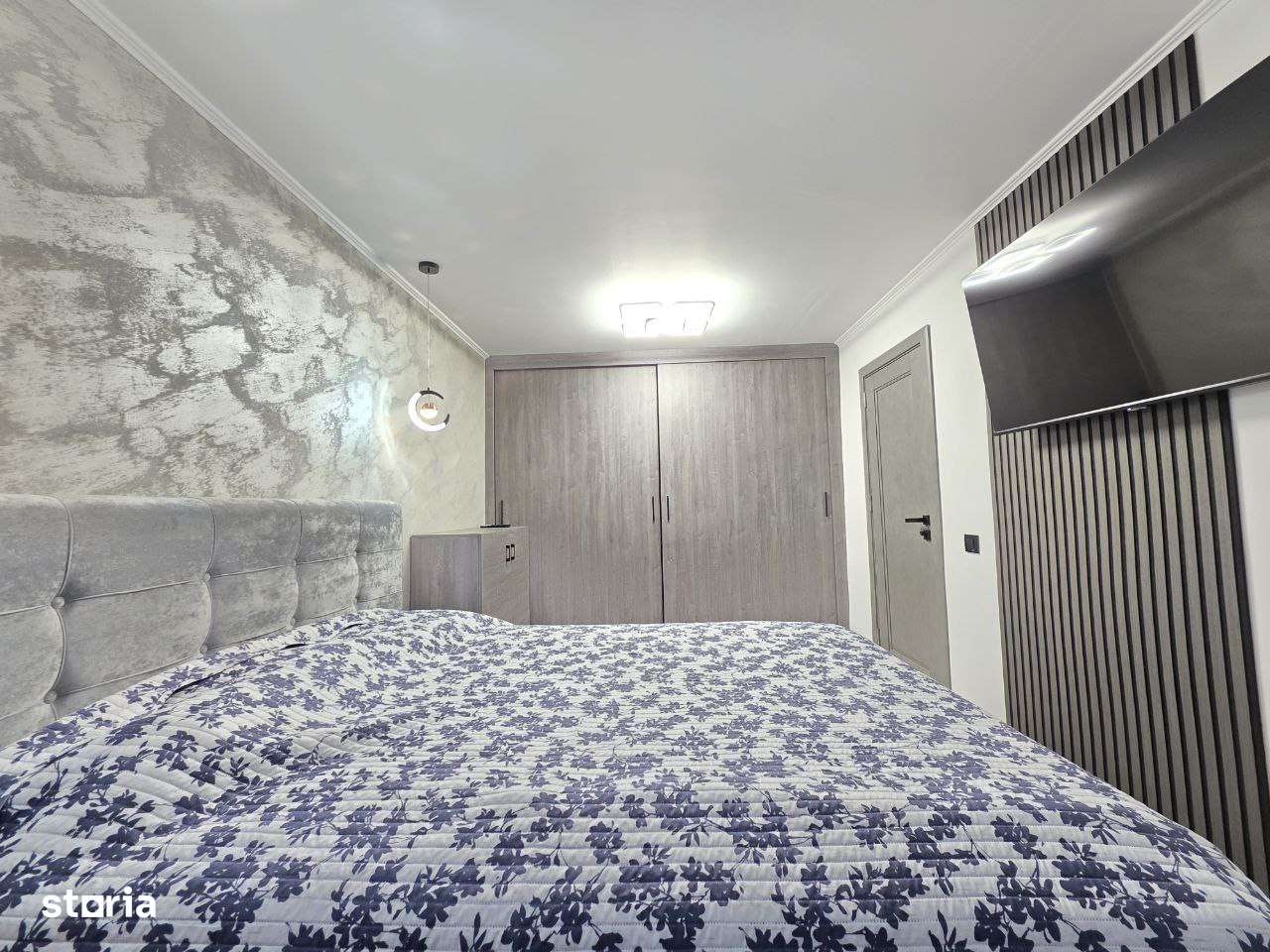 Rezervat Apartament 2 camere transformat in 3 de vanzare Tractorul-9