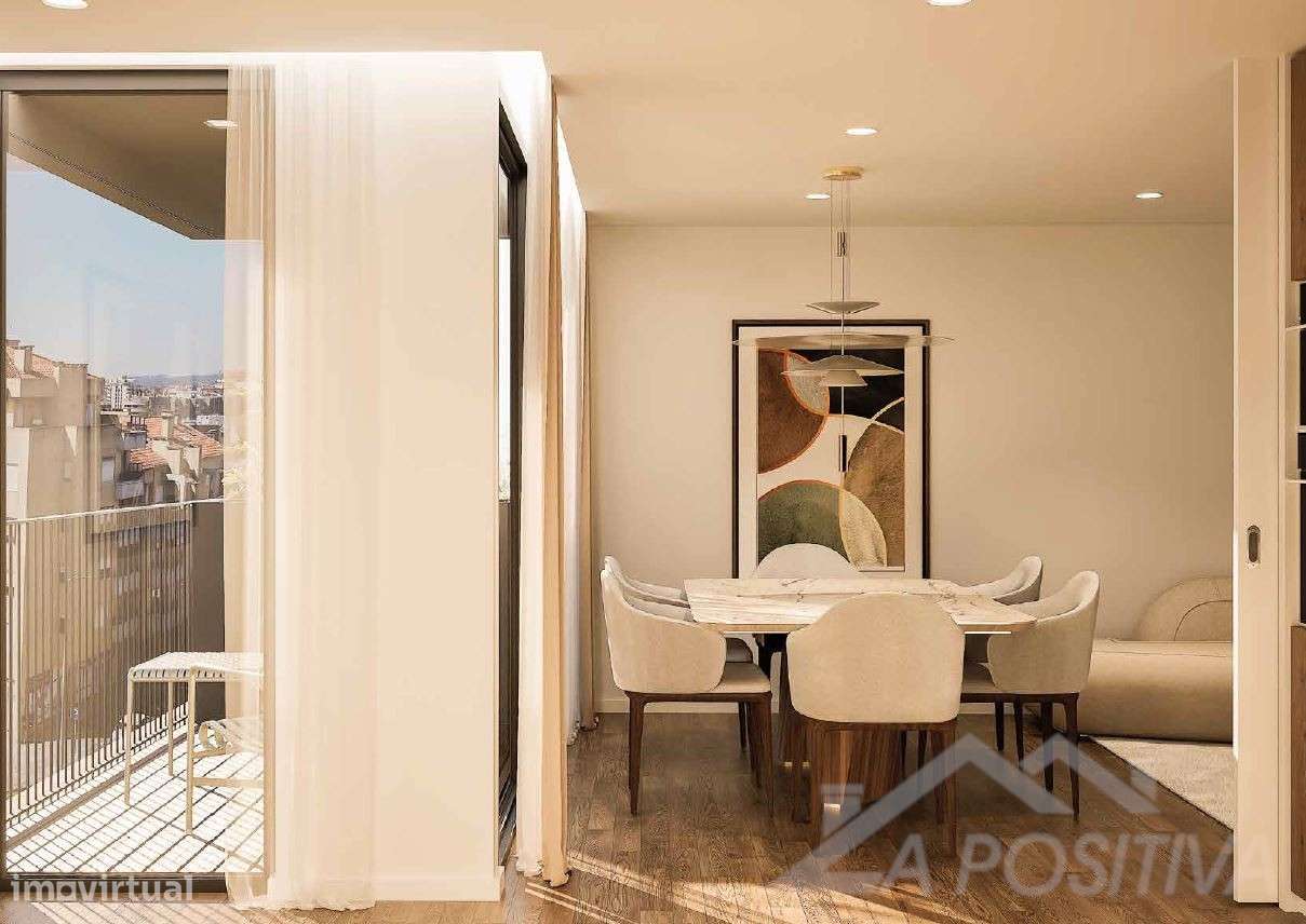 Apartamento T3 Venda em São João da Madeira,São João da Madeira-0