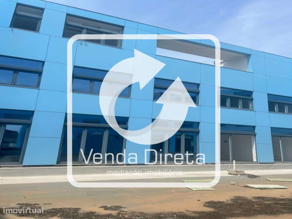 Prédio por concluir com alto potencial de rentabilidade, localizado... - Grande imagem: 3/21