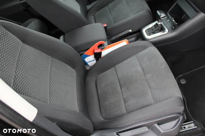 Volkswagen Golf Plus 1.4 TSI Trendline DSG - 17