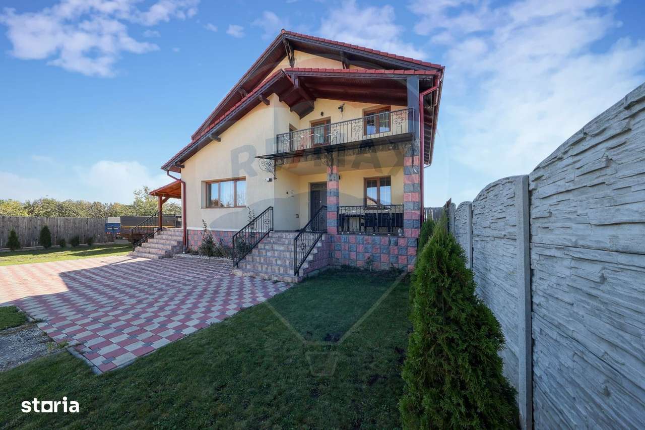 Casă 4 camere, mobilata si utilata, 2 389 m². teren, Sanpetru! - Imagine principală: 2/20