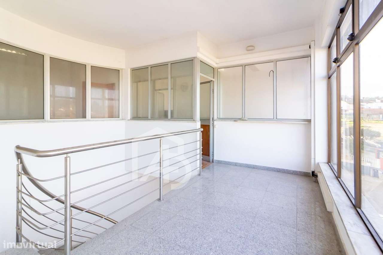 Prédio com potencial de reabilitação – Pernelhas, Leiria-15