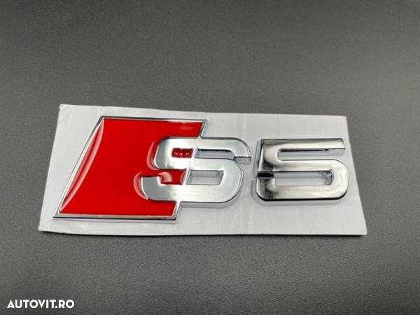 Set embleme Audi S5 gri / roșu - 3