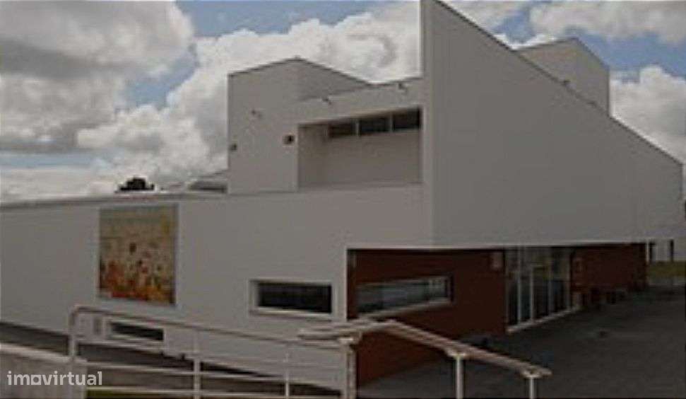 Terreno ALHADAS - Escola C+S, Piscina Municipal e Centro de Saúde-21
