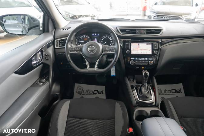 Nissan Qashqai 1.5 dCi DCT ACENTA - 17