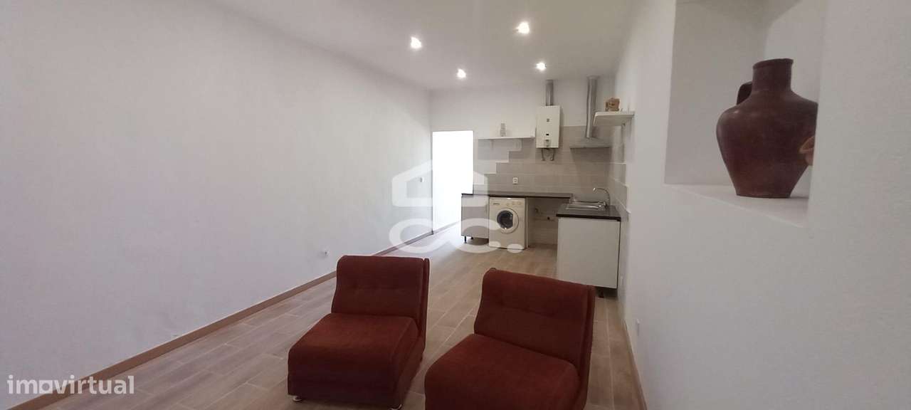 Moradia Renovada T2 em Beringel-4
