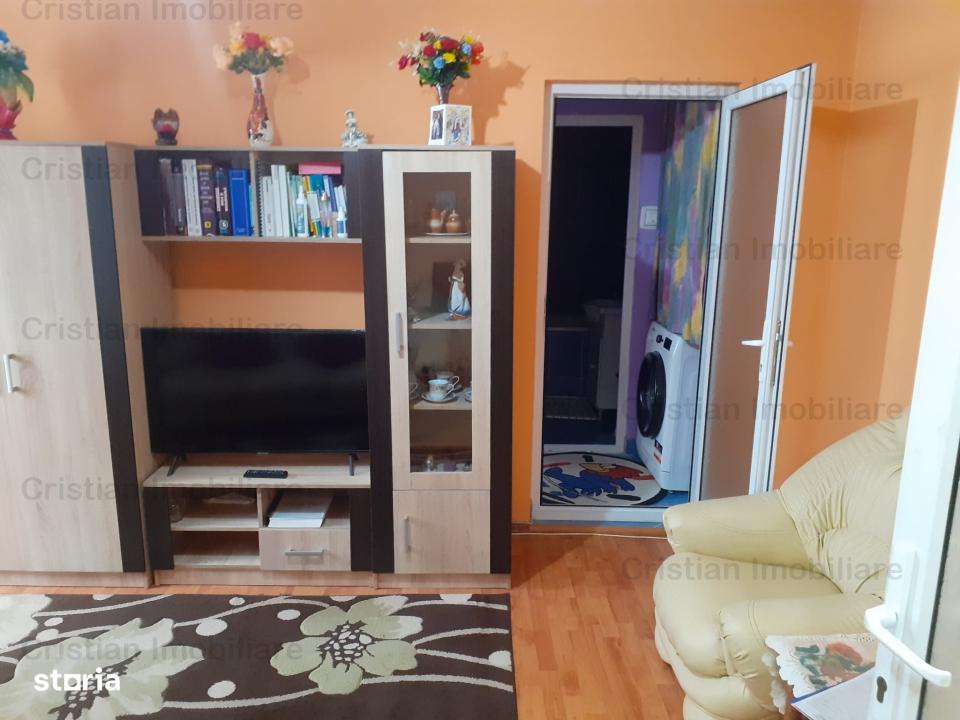 ETAJ 1, apartament 3 camere, MOBILAT SI UTILAT, zona Viziru 1 - Imagine principală: 2/8