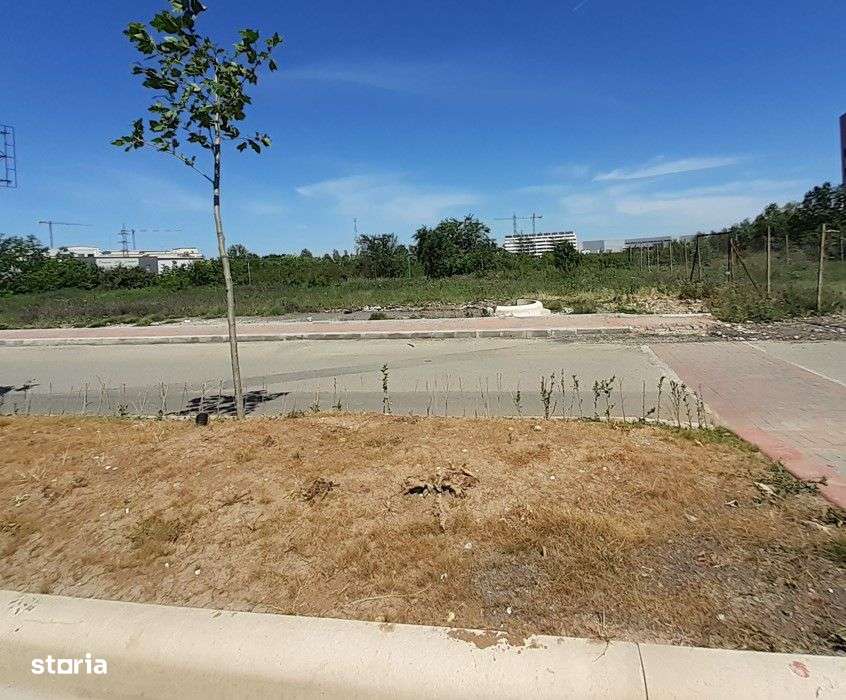 Teren intravilan 13800 mp, dubla deschidere de 65ml, bd. Pallady - Imagine principală: 1/9