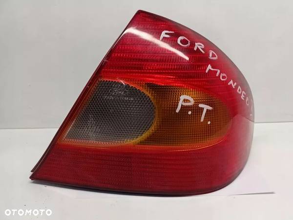 Lampa tylna prawa Ford Mondeo I - 1