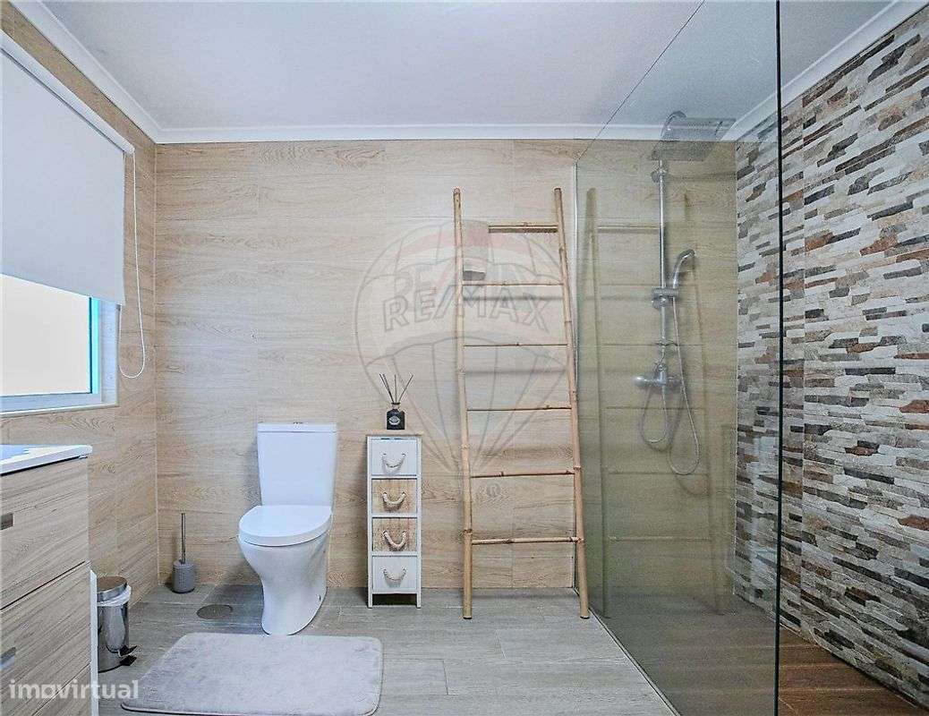 Moradia T4 para venda-22